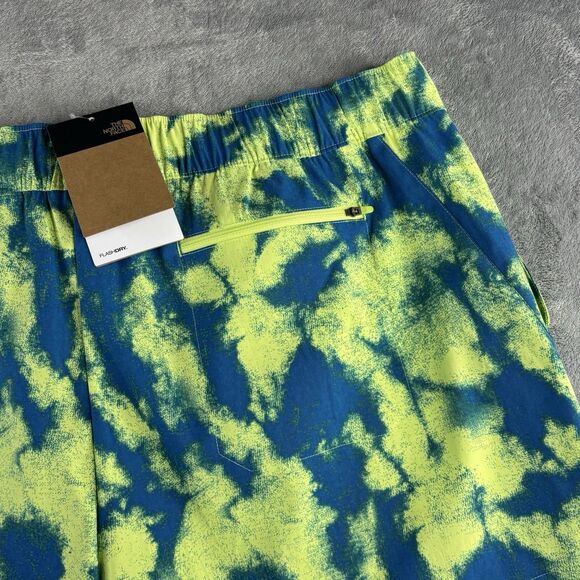 The North Face Shorts Womens XXL Green Dye Printed Class V Quick Dry New $50 - Picture 10 of 16